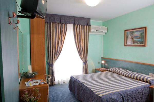 Hotel Columbus 3*